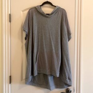 Lane Bryant LIVI Short-Sleeved Hoodie